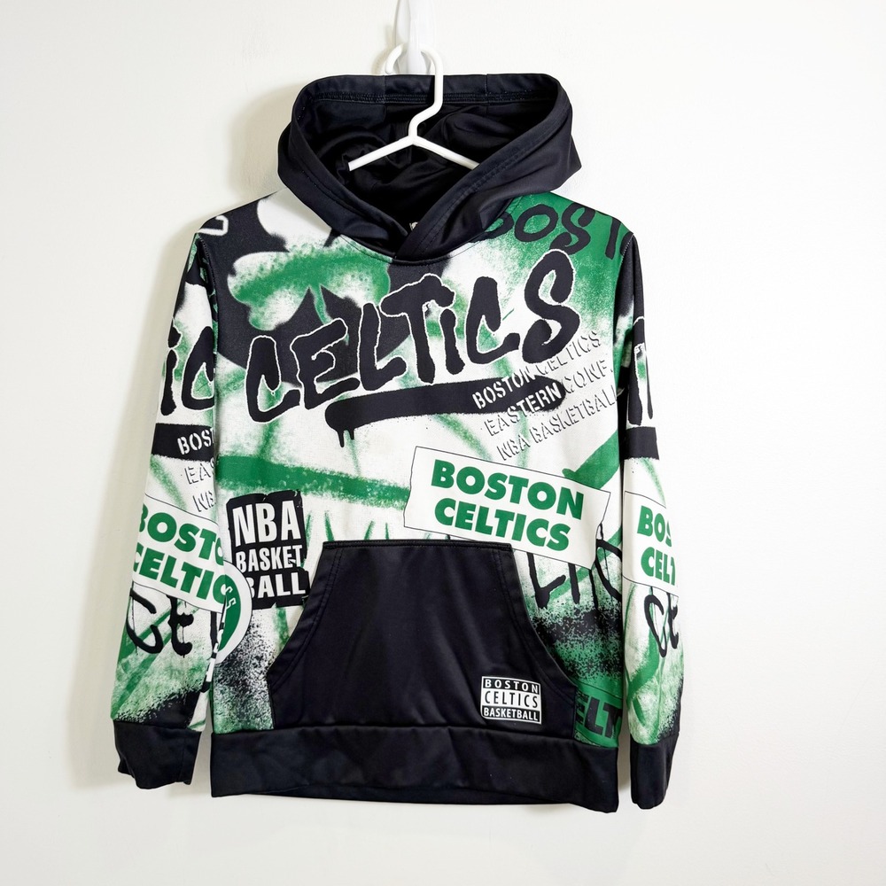 NBA Boston Celtics Hoodie Boys Medium 10/12 Green Graffiti Print Sweatshirt